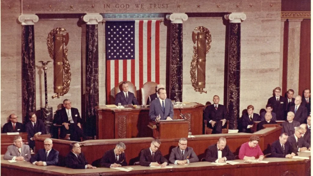 President Richard Nixon delivering the 1971 State of the Union Address before Congress, months before the Nixon Shock ended U.S. dollar convertibility into gold.